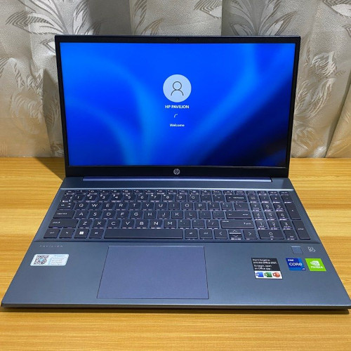 Ordinateurs Portables HP Pavilion 15-Eg2Xxx Intel Core i7 16 Go Ram 0 Go Hdd 512Go SSD 15.4"